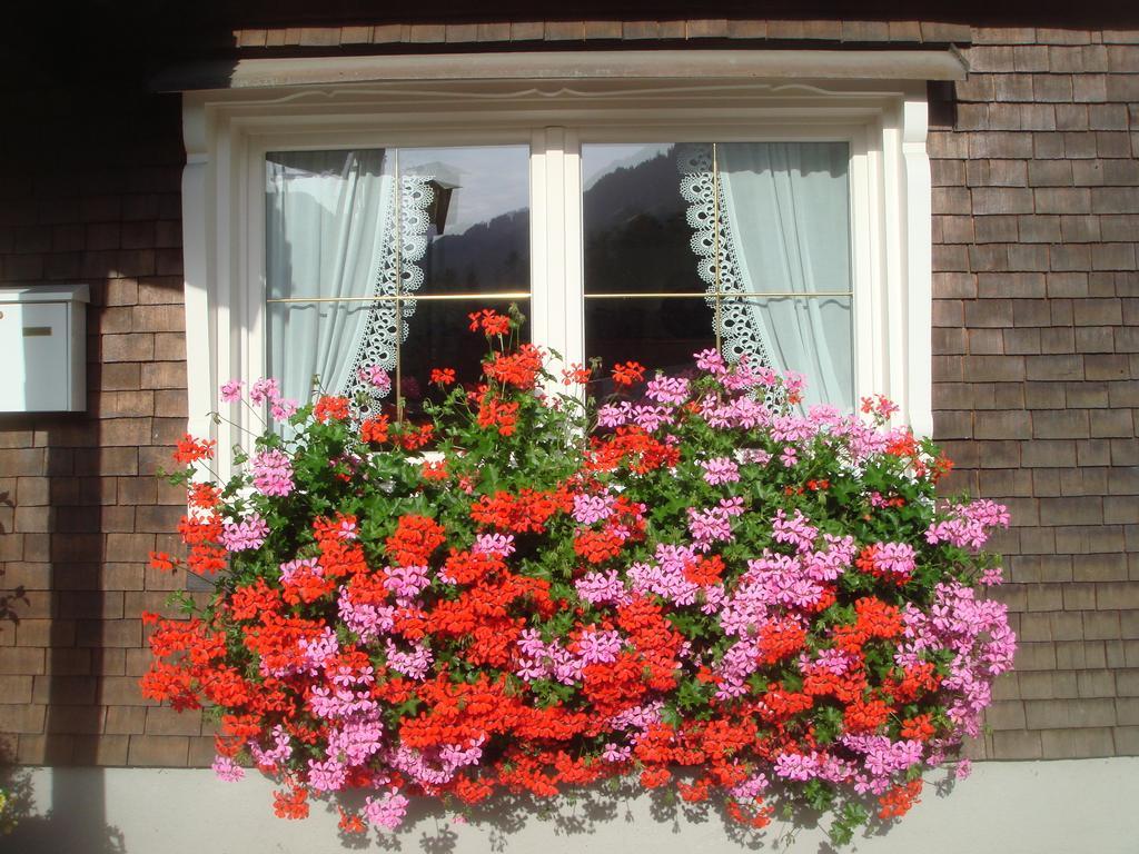 Apartment Sutterluety Bezau Exterior foto