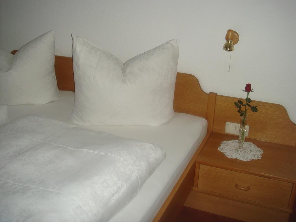 Apartment Sutterluety Bezau Quarto foto